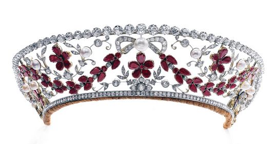 garnet-kokoshnik-tiara.jpg