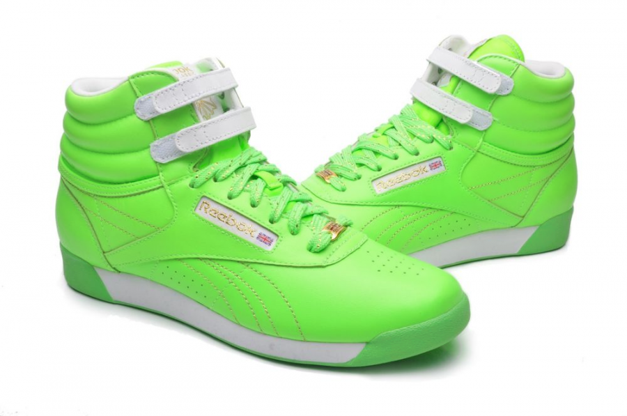 green_sneakers.png