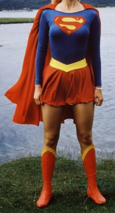 lindsey_barnes_supergirl_costume.jpg